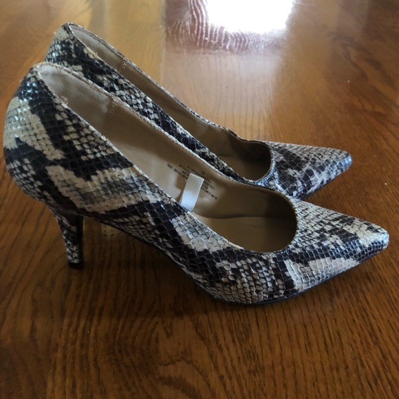 Merona Snake Print Kitten Heels - Picture 2 of 3